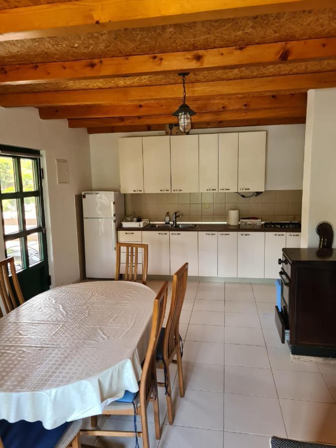 Вилла Kuca Za Odmor Buba, Otok Zut Pristanisce Экстерьер фото