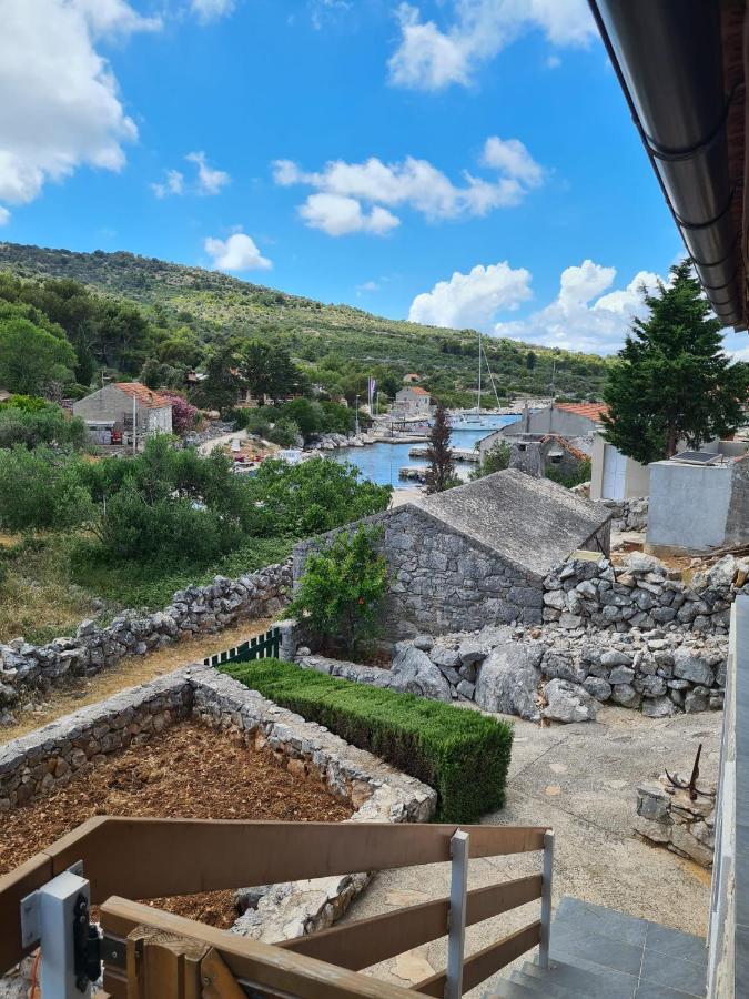 Вилла Kuca Za Odmor Buba, Otok Zut Pristanisce Экстерьер фото